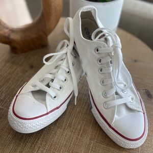 Converse Chuck Taylor Shoreline Low Top White